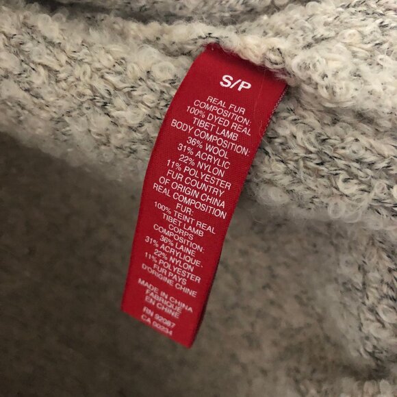 Authentic Saks fifth avenue vest with real fur S - Picture 4 of 5